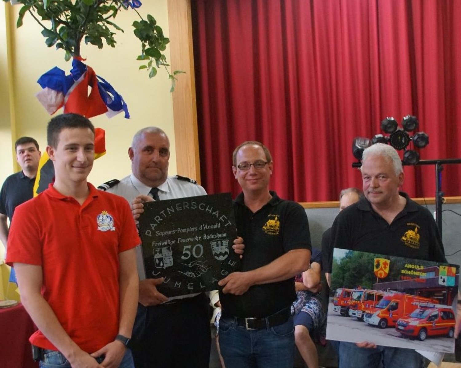 50-jähriges Bestehen der Freundschaft der Feuerwehren Schöneck Büdesheim und Anould in den Vogesen.