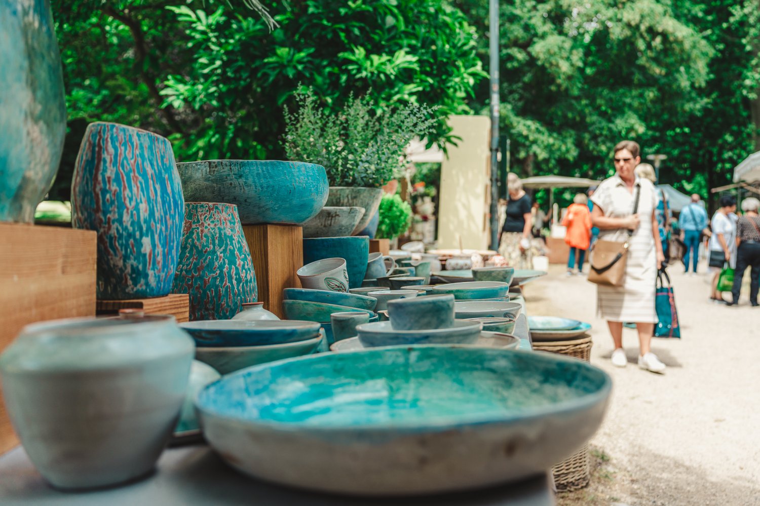Dem Ruf, Stadt der schönen Märkte zu sein, wird Hanau am Wochenende 24. und 25. Juni wieder einmal gerecht. Dann findet im Schlossgarten nämlich der beliebte Keramikmarkt statt.