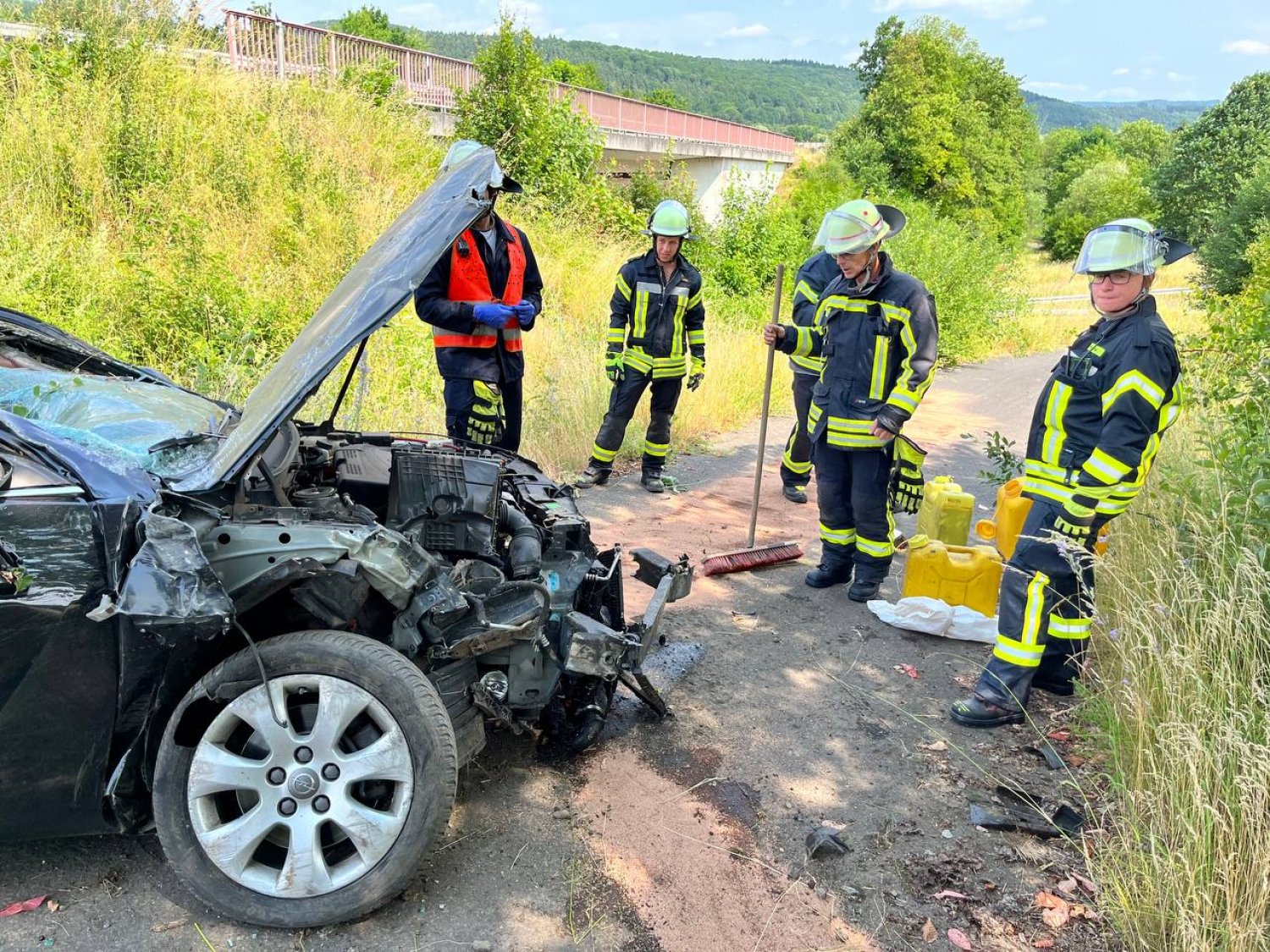 Schwerer Verkehrsunfall am Montag auf der Bundesautobahn A 66 zwischen den Anschlussstellen Bad Soden-Salmünster und Steinau an der Straße.