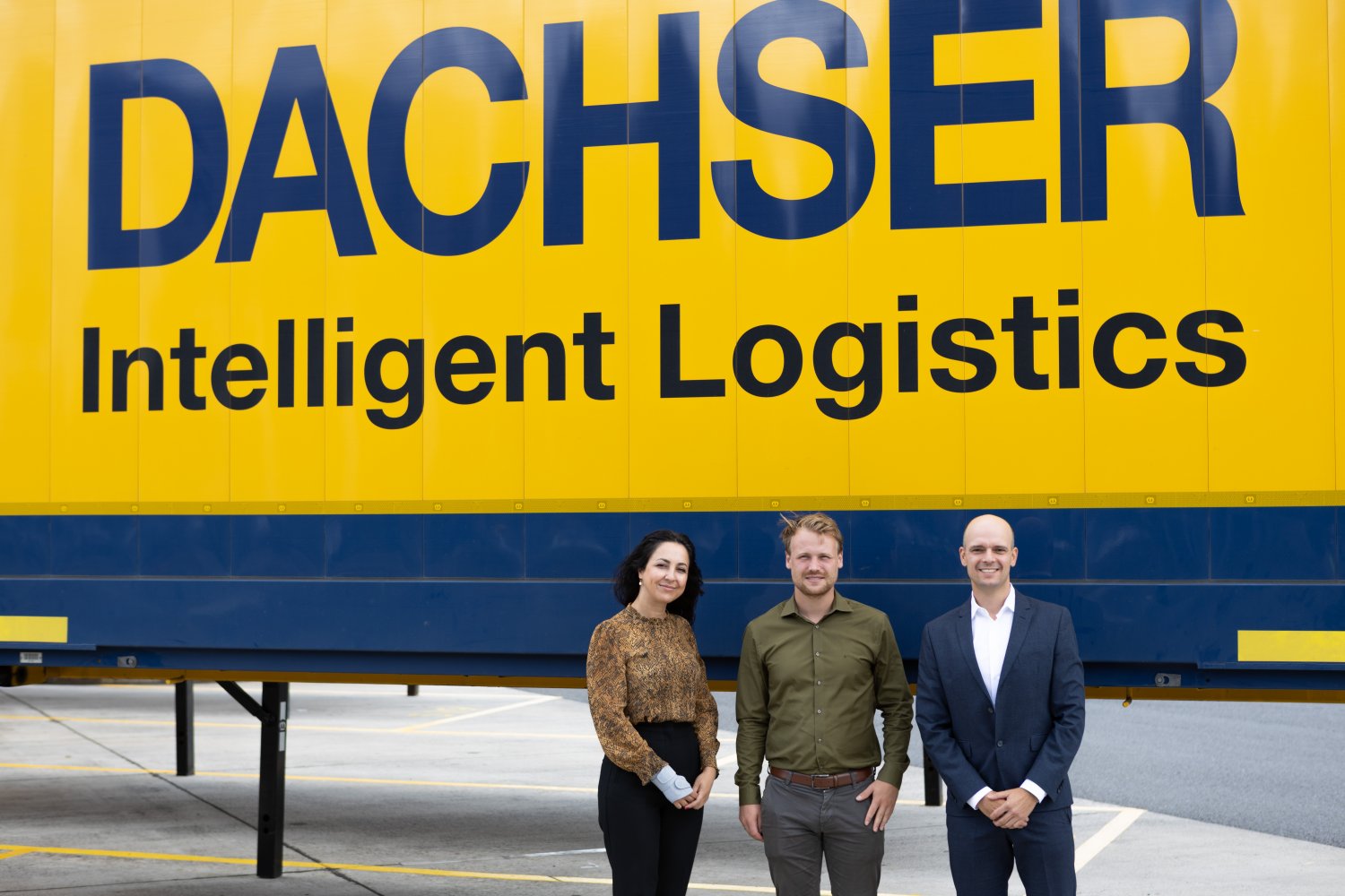 „Wenn es um Systemrelevanz geht, wird die Logistikbranche oftmals außen vor gelassen, dabei würde ohne sie Deutschland stillstehen. Lieferketten kämen zum Erliegen und die Versorgung von Menschen und Wirtschaft mit notwendigen Gütern wäre nicht mehr 