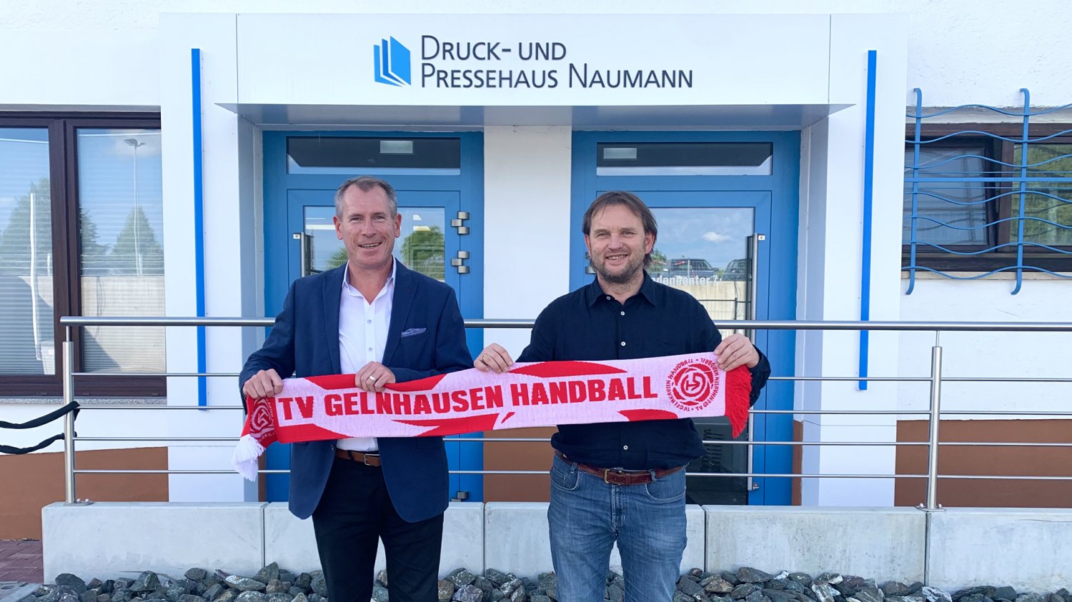 Das Druck- und Pressehaus Naumann und der TV Gelnhausen bauen ihre Partnerschaft aus.