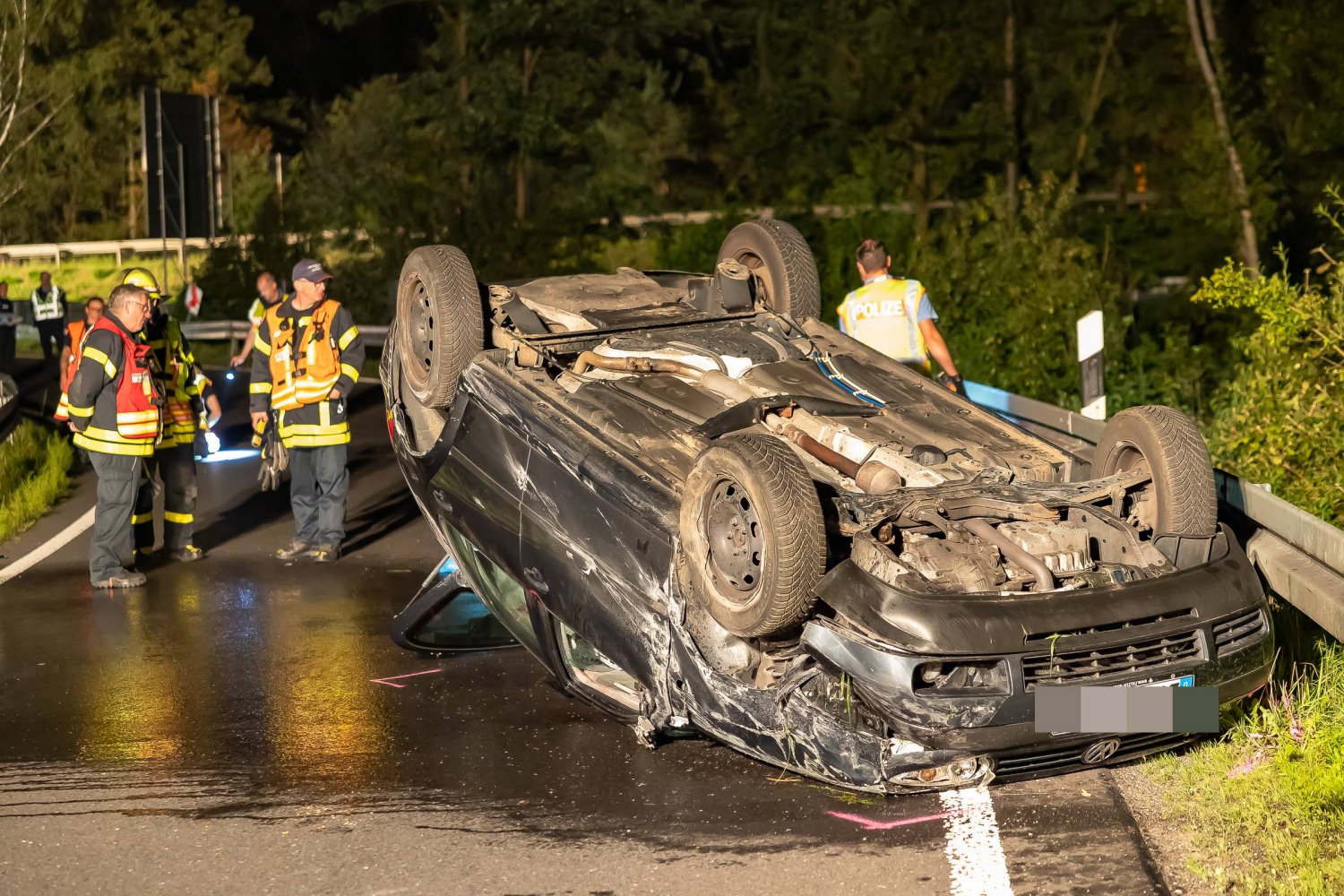 42-jähriger Autofahrer tödlich verletzt