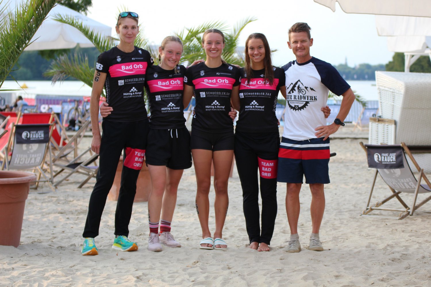 Das Frauen-Team um Teammanager Adi Kohr wurde beim Triathlon Bundesliga-Final Gesamt 13.