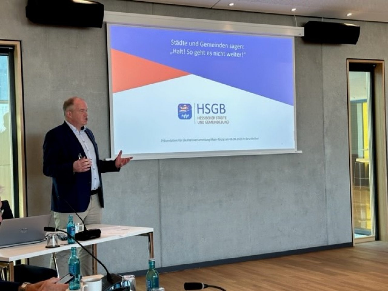 MKK-Bürgermeisterkreisversammlung unterstützt die Initiative des HSGB zum Bürokratieabbau.