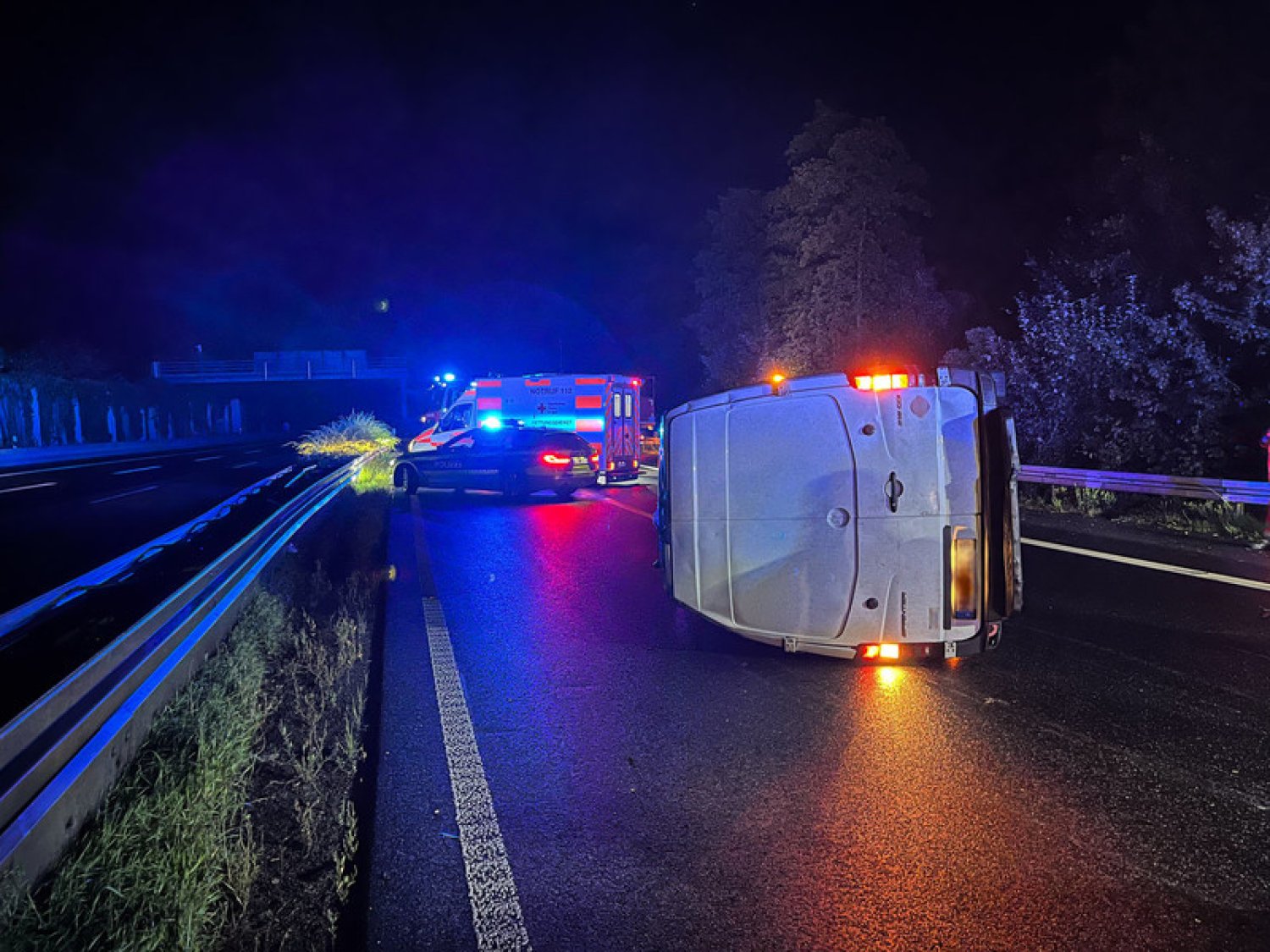Am Langenselbolder Dreieck ereignete sich am Dienstagabend ein Unfall mit einem Sprinter.