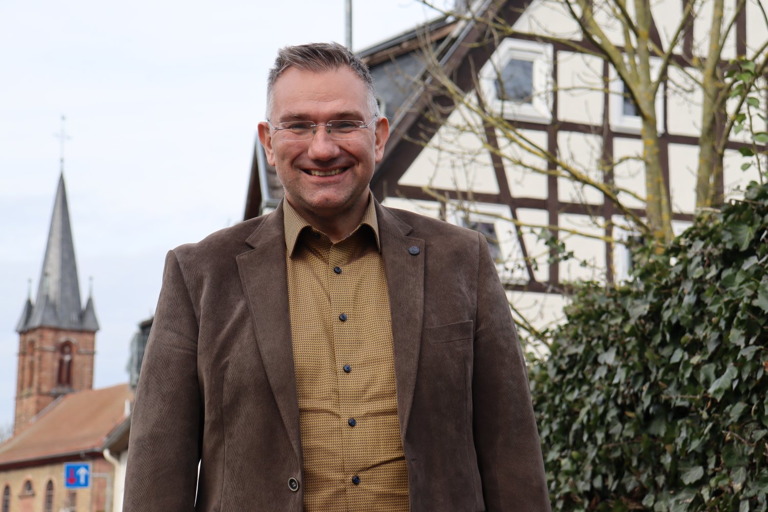 Klaus Büttner (SPD) bleibt Bürgermeister der Gemeinde Niederdorfelden.