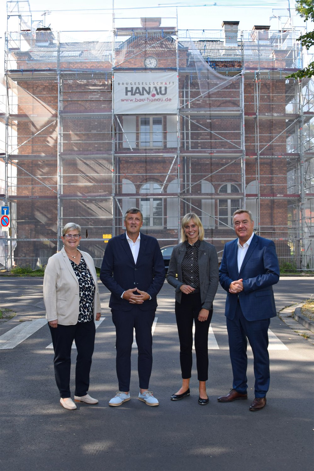 Neuer Wohnraum für Menschen mit Behinderungen: Die BWMK gGmbH wird im Gebäude an der Straße Vor der Pulvermühle 1 im Hanauer Stadtteil Wolfgang 14 Apartments einrichten.