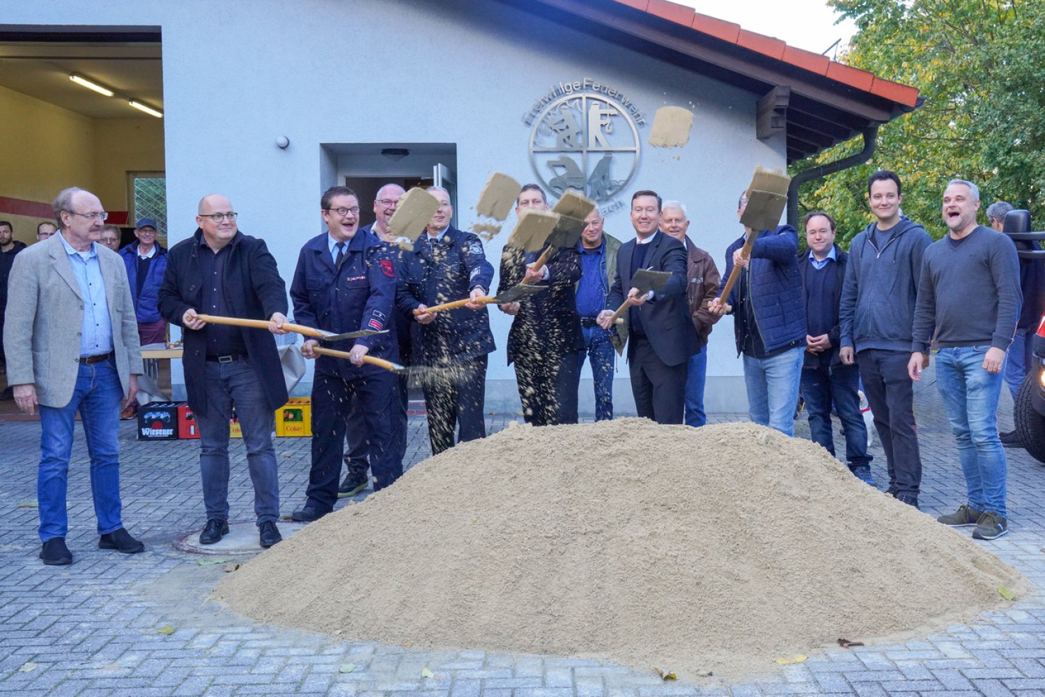 Spatenstich in Ahlersbach: Der Baubeginn für das Multifunktionsgebäude startet im Frühjahr 2024.