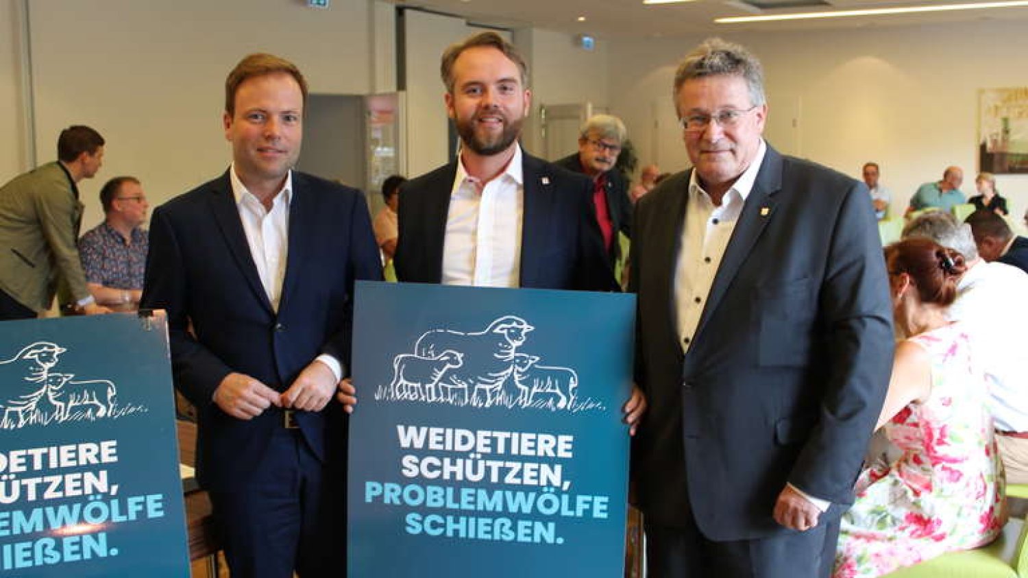 V.l.n.r.: Sven Simon (EVP) MdEP, Patrick Heck MIT-Kreisvorsitzender, Michael Reul (CDU) MdL.