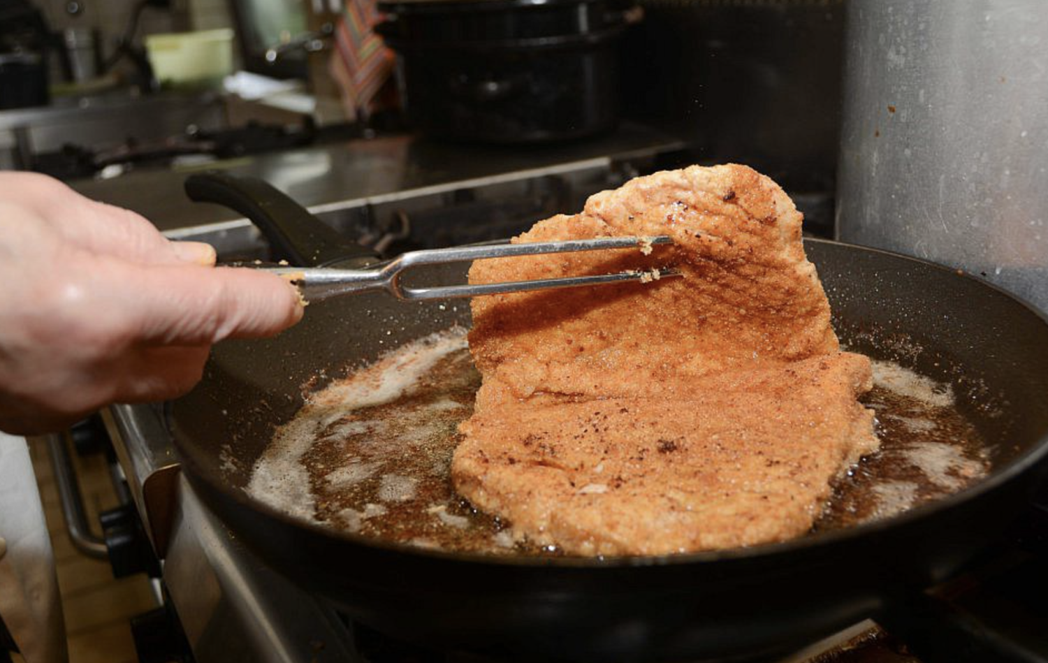Das Schnitzel wird teurer - doch nicht überall