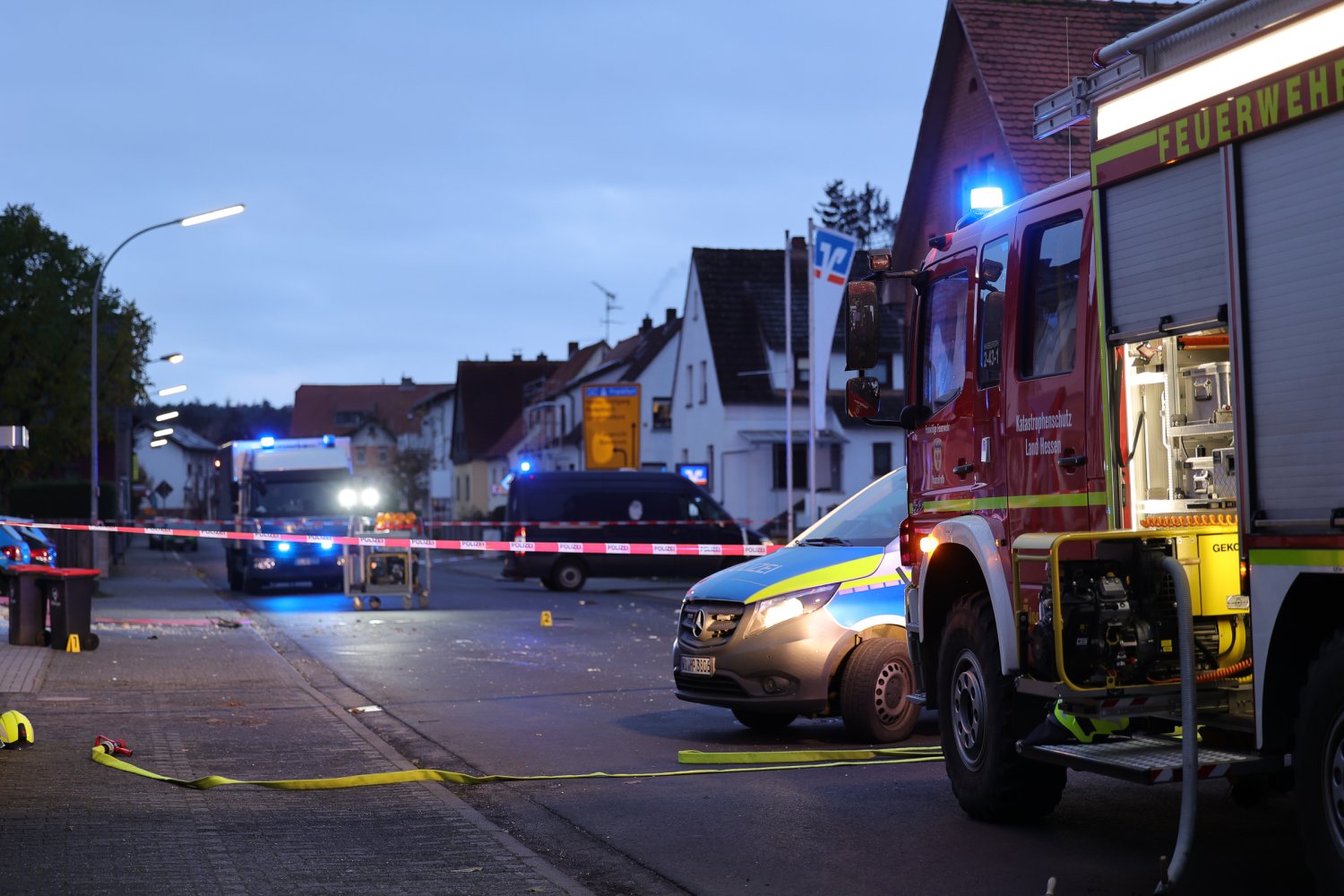 Drei Festnahmen nach Geldautomatensprengung in Hasselroth.