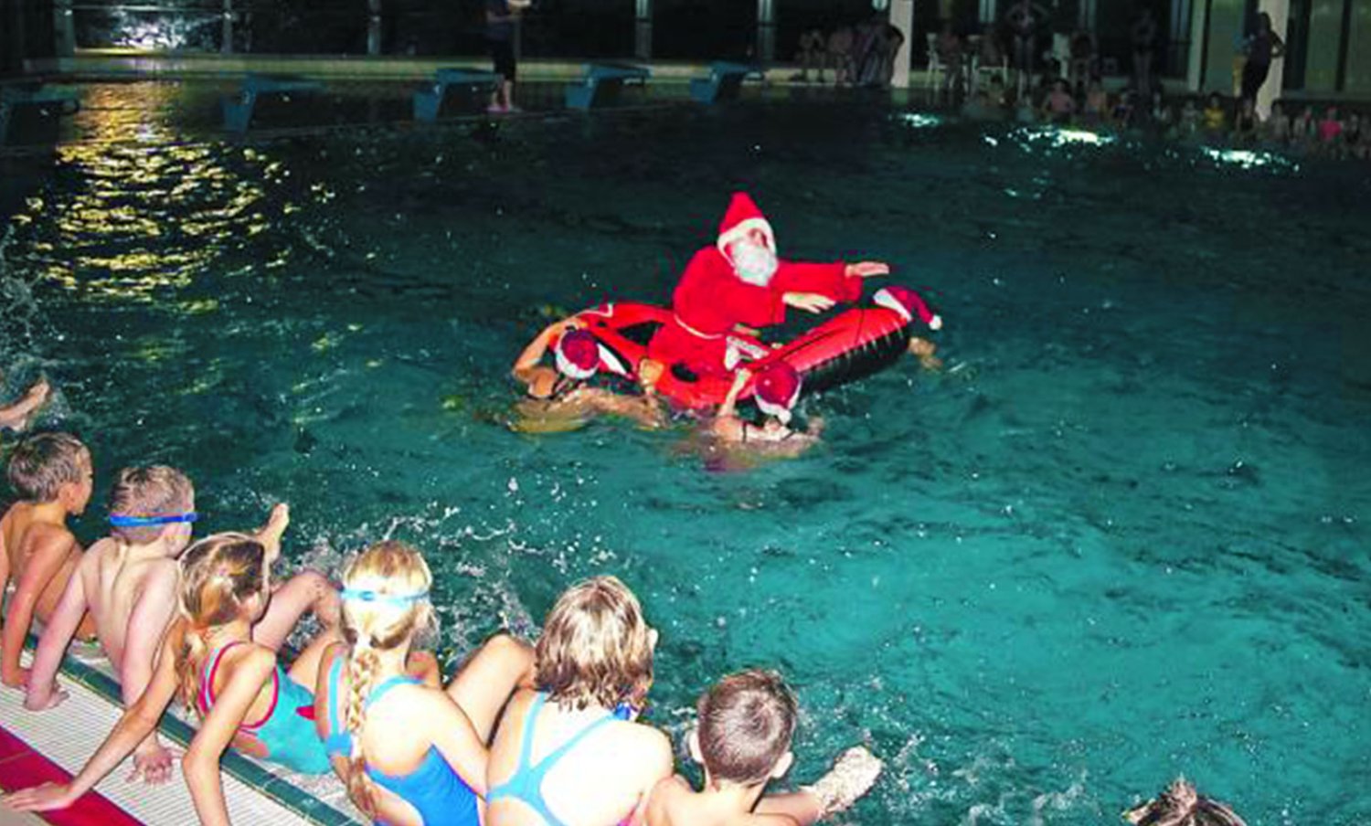 Bereits seit mehreren Jahren findet das traditionelle Nikolausschwimmen beim SVG statt.