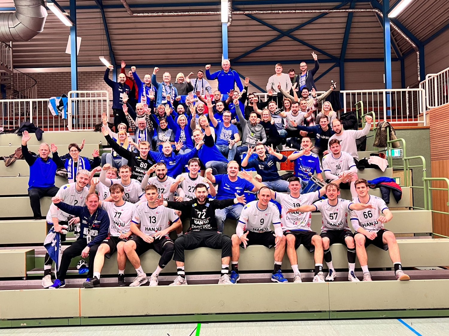 Hanau gewinnt bei Interaktiv.Handball mit 42:38.