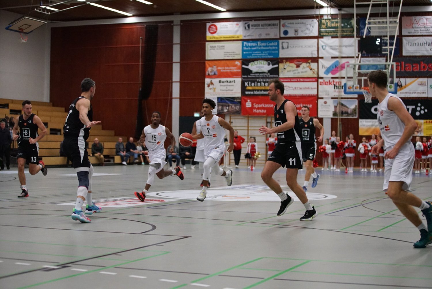 Die erste Basketballmannschaft der TG Hanau wartet nach wie vor auf ihren dritten Sieg in der 1. Regionalliga Südwest. In dieser Woche setzte es auswärts gegen Mannheim die dritte schmerzhafte Niederlage in Folge.