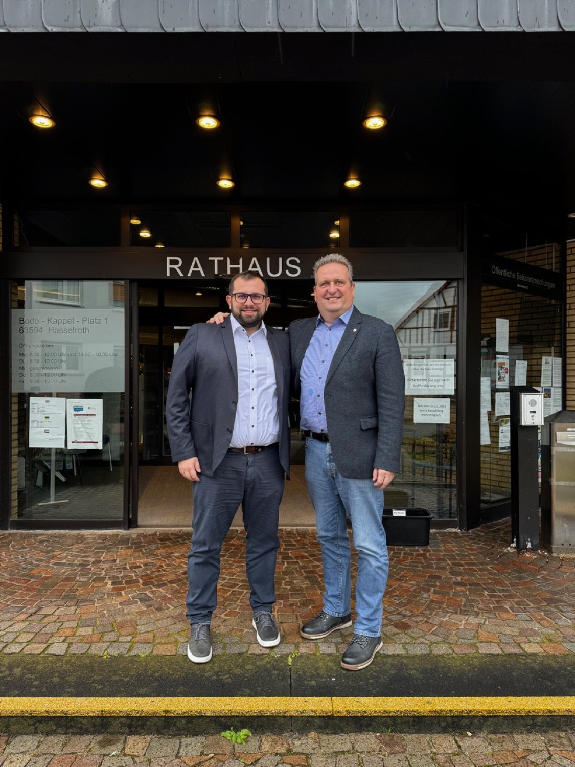 Nach einem kurzen Rundgang sprachen beide über Schnittstellen der Kommunen Hasselroth und Freigericht.