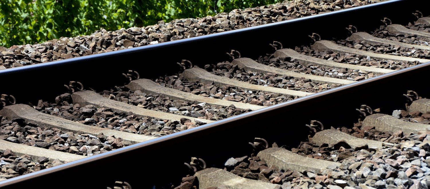 Unter den Aspekten von Topografie und Streckenlänge wäre auch ein automatisierter und fahrerloser Bahnbetrieb durch den Einsatz von batterieelektrischen Triebfahrzeugen möglich.