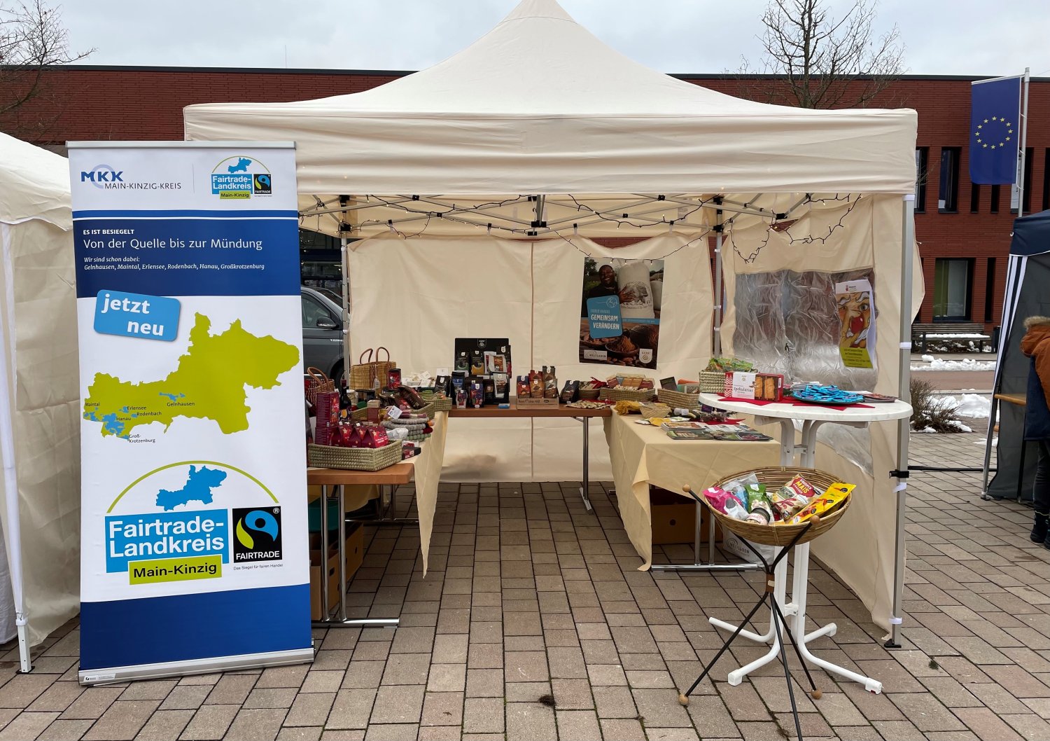 Der Main-Kinzig-Kreis ist seit 2021 Fairtrade-Landkreis und macht auf die besondere Bedeutung fair gehandelter Produkte aufmerksam.