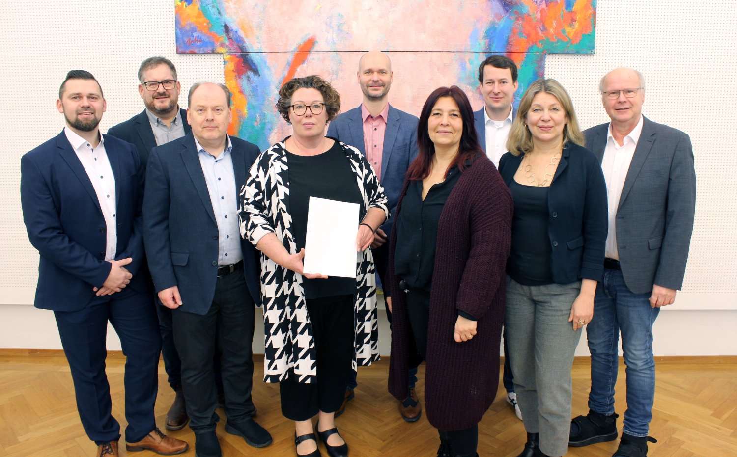 V.l.n.r.: Thomas Henfling, Johannes Michel, Frank Soer, Susanne Simmler, Victor Röder, Viyal Lode, Fabian Fehl, Yvonne Zednik und Wolfram Zimmer.