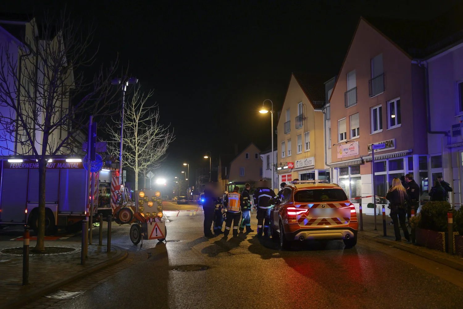 Nach Schüssen auf ein Wettbüro in der Kennedystraße in Maintal am Donnerstag, 25. Januar, (KINZIG.NEWS berichtete) dauern die Ermittlungen an.