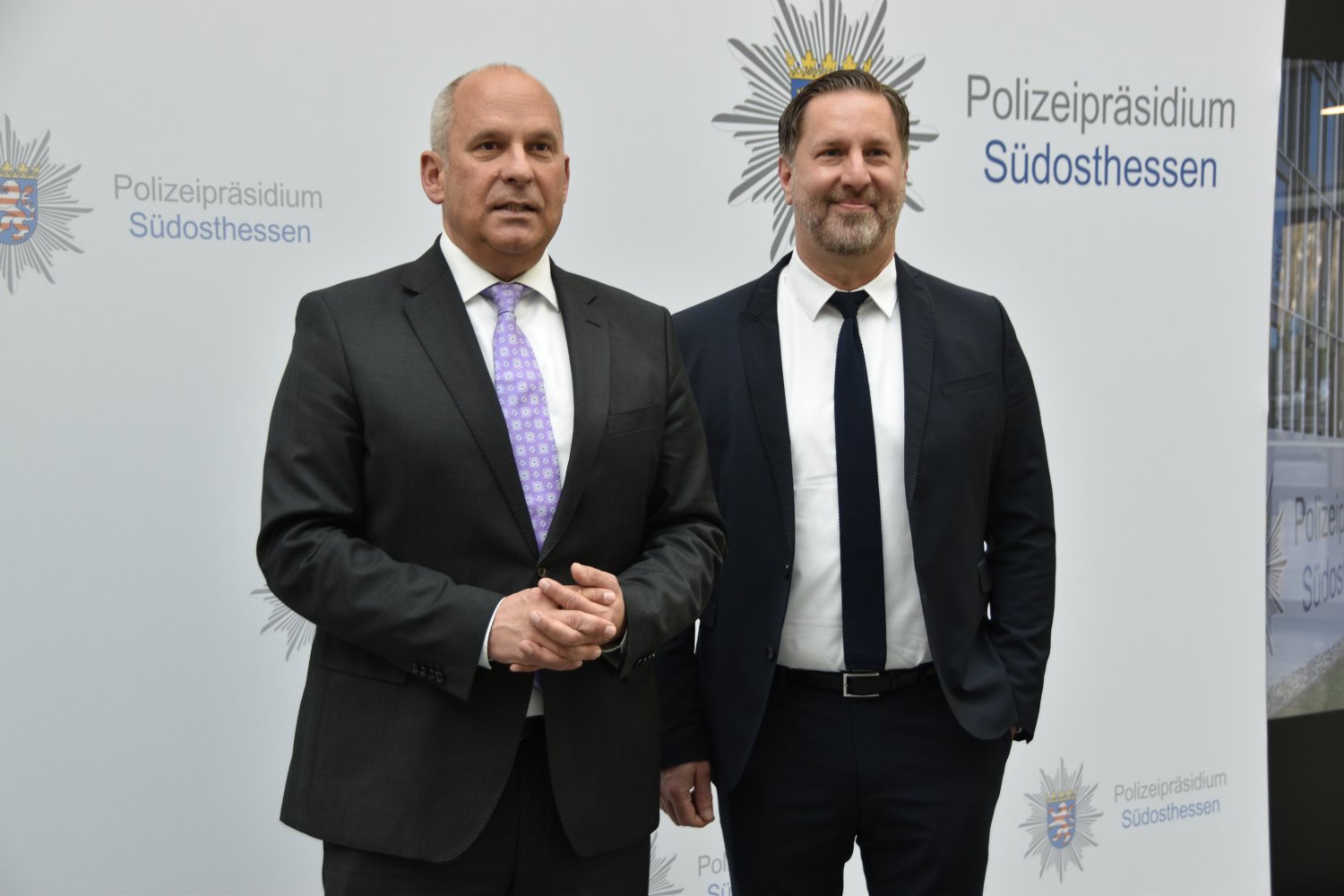 Hessens Innenminister Roman Poseck und Polizeipräsident Daniel Muth