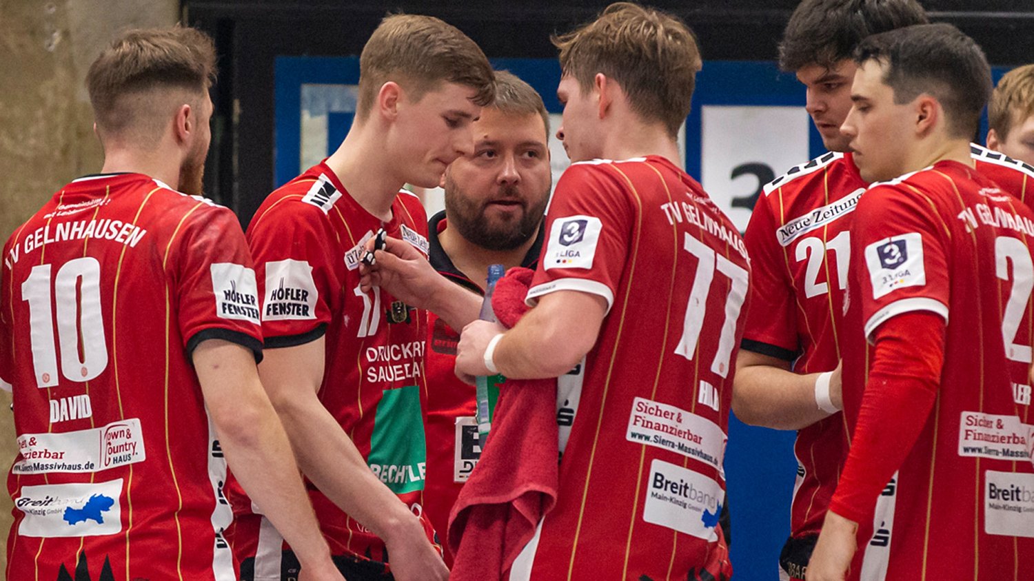 Am 19. Spieltag in der 3. Handball-Liga Süd-West reist das Team von Cheftrainer Matthias Geiger zum ungeschlagenen Tabellenführer TuS Ferndorf.