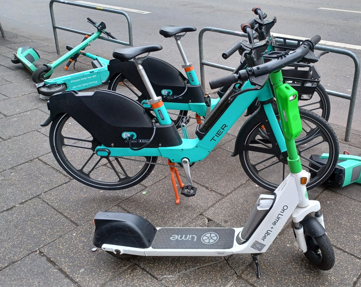 Neues Versicherungsjahr für Motorroller & E-Scooter beginnt