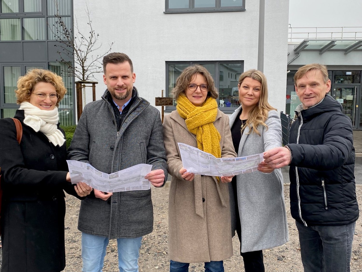 Frau Börstler (Hochbauamt), Bürgermeister Timo Greuel, Frau Scherer (Landschaftsarchitkturbüro Blum & Scherer), Frau Margraf (Amtsleitung Bauamt), Herr Priemer (Terramag GmbH).