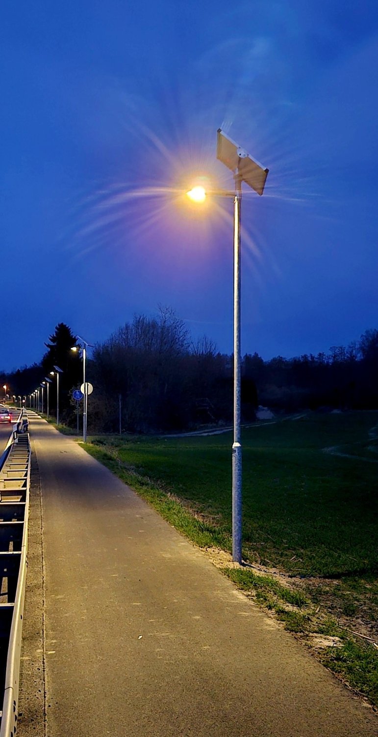 Neuartige LED-Solartechnik leuchtet am Radweg zwischen Bernbach und dem Gewerbepark Birkenhain.
