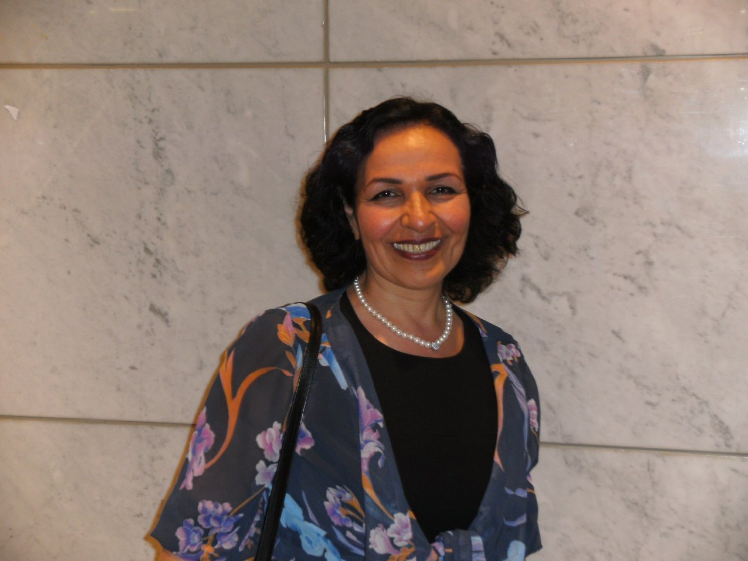  Autorin Nahid Ensafpour 