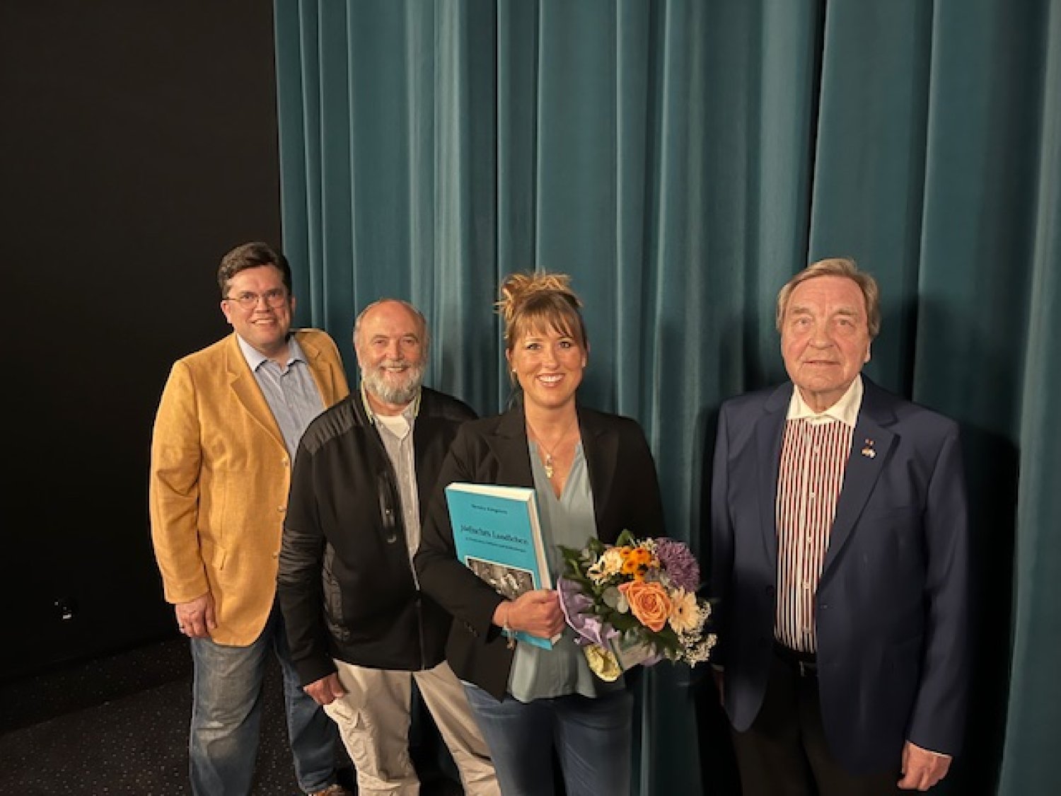 Von links nach rechts: Dr. Ralf Grünke, Pfarrer Heinz Daume, Isabel Gathof und Horst Körzinger.