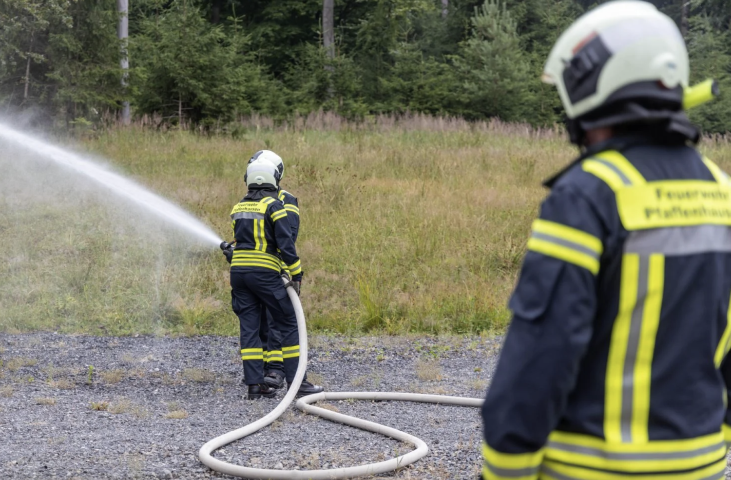 Feuerwehr beim Löschen