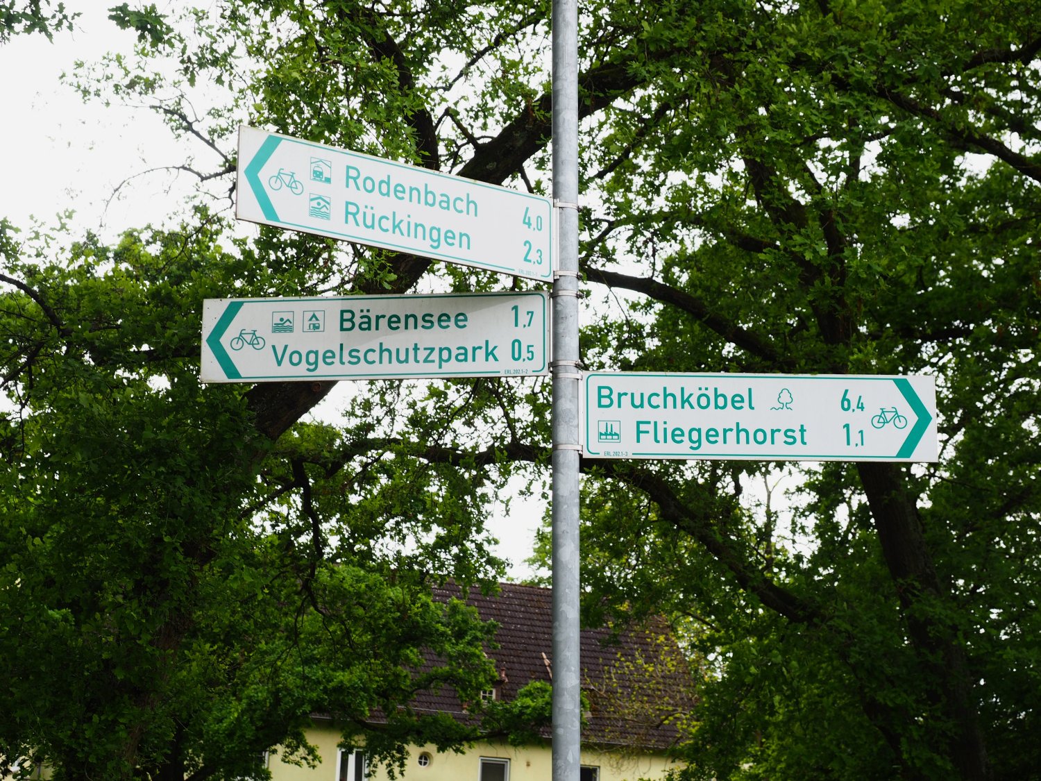 Die neue Radwegebeschilderung im Main-Kinzig-Kreis soll Radfahrenden die Orientierung erleichtern.