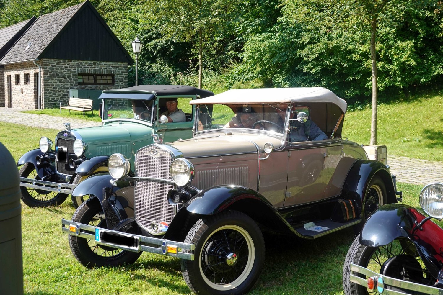 Bis in die 20er Jahre wurden 15 Millionen T-Modelle gebaut. Ab 1928 kam das neue Model A.