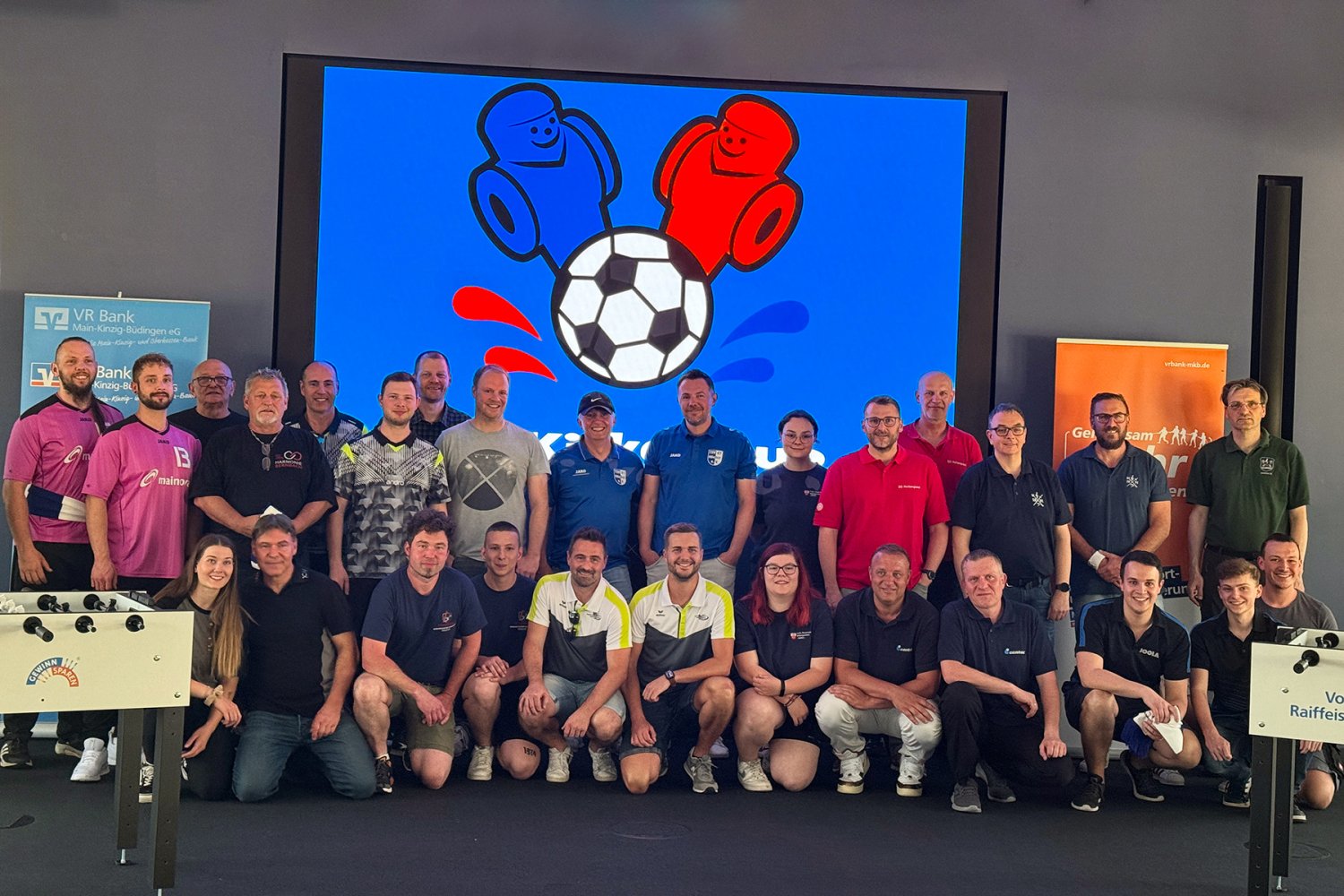 Der 1. VR Kicker-Cup der VR Bank Main-Kinzig-Büdingen war ein voller Erfolg. Spaß und gute Laune standen bei diesem Turnier im Vordergrund.
