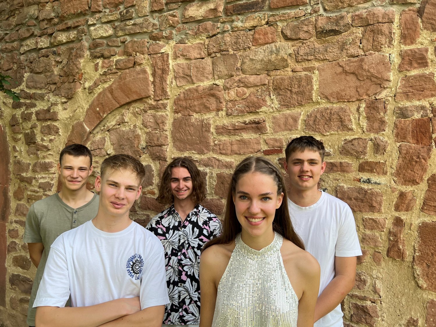Bei freiem Eintritt wird am Sonntag Live-Musik geboten: Ab 17.30 Uhr mit der Schülerband „Channel 5ive“.