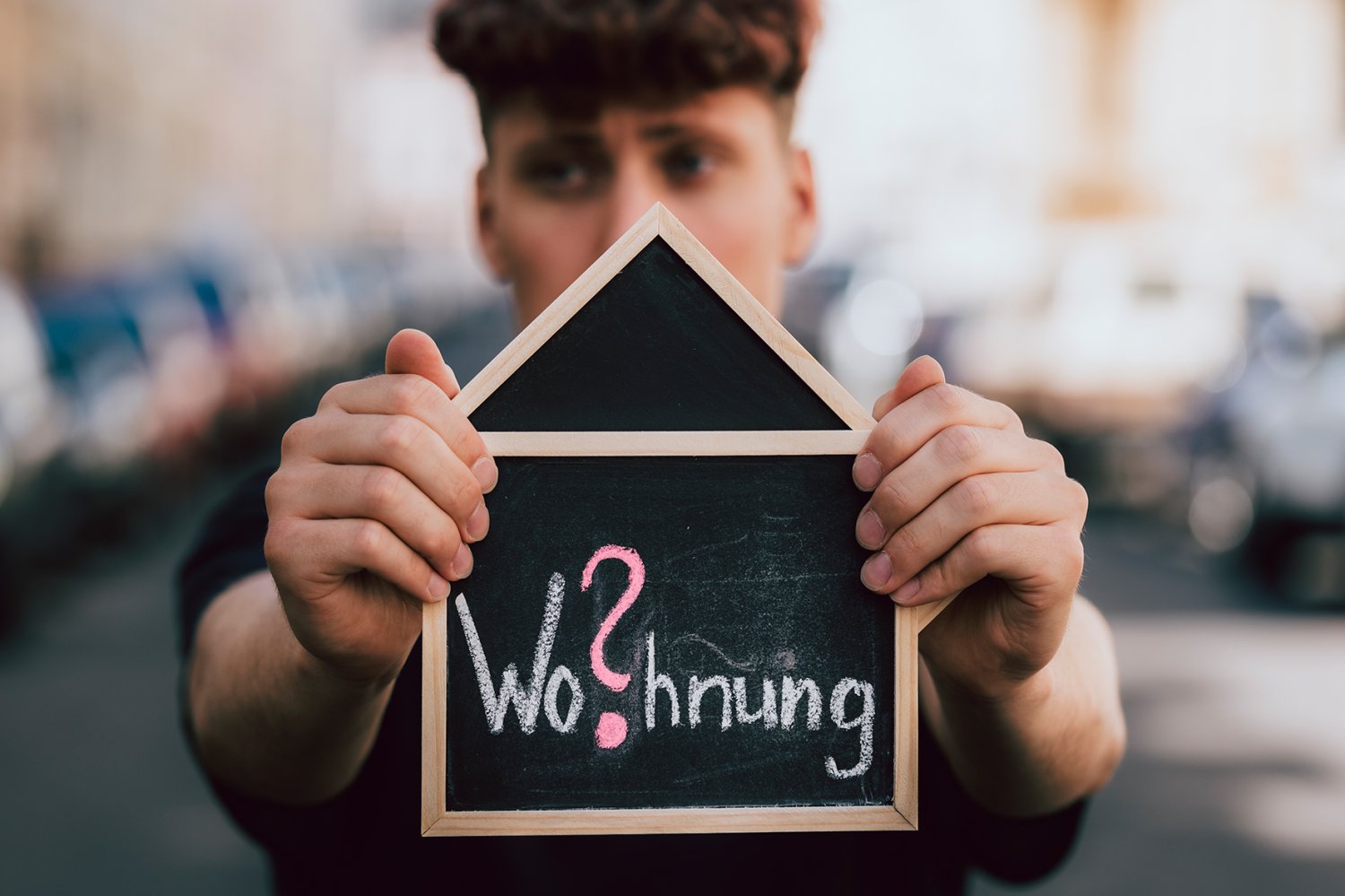 Wo wohnen? – Der Main-Kinzig-Kreis braucht neue Wohnungen. Nur: Der Neubau muss einfacher und damit günstiger werden, so Experten.