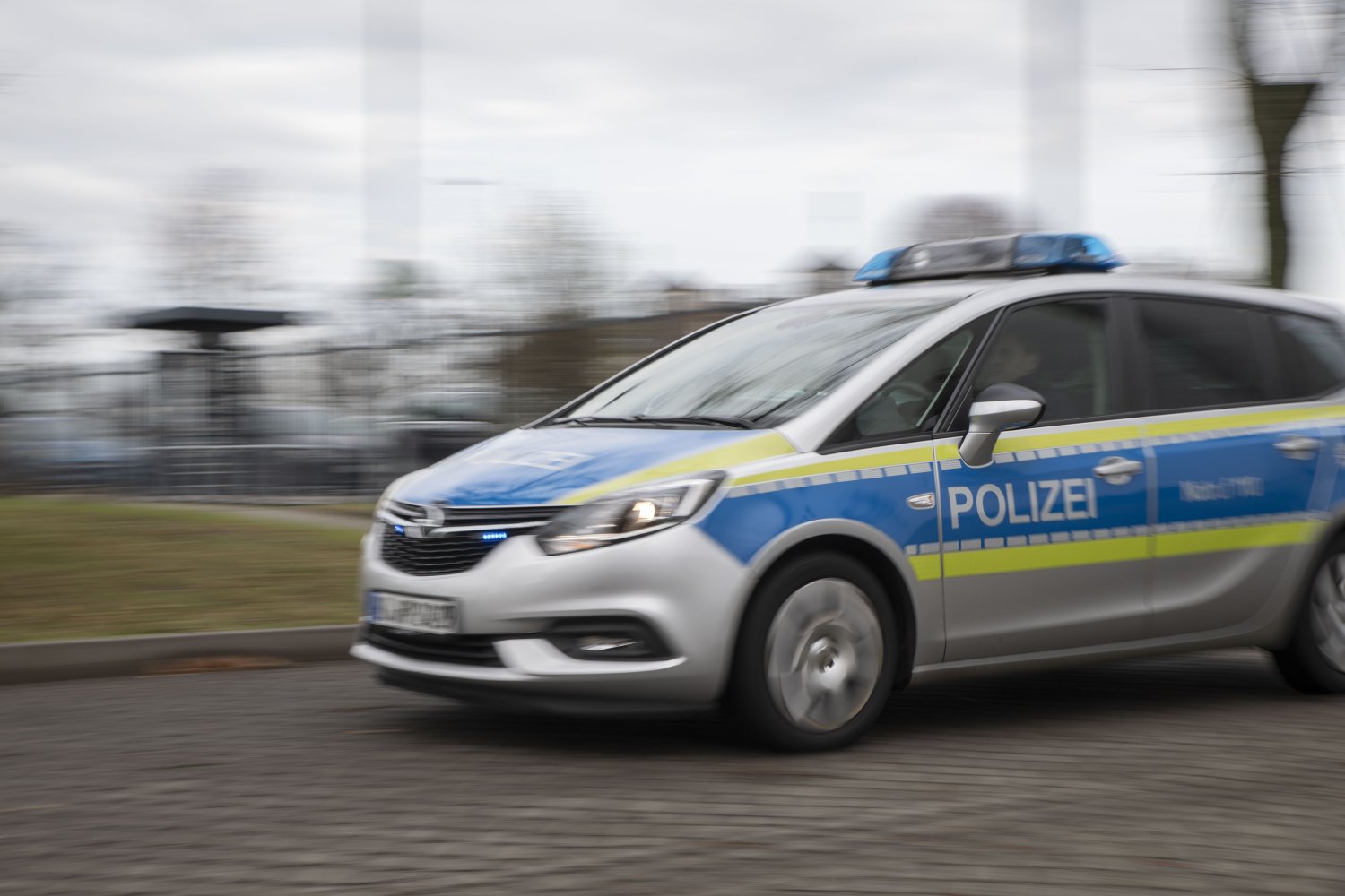 Die hessische Polizei ist im Auftrag der hessischen Staatsanwaltschaften erneut gegen sexualisierte Gewalt an Kindern und Jugendlichen vorgegangen ...