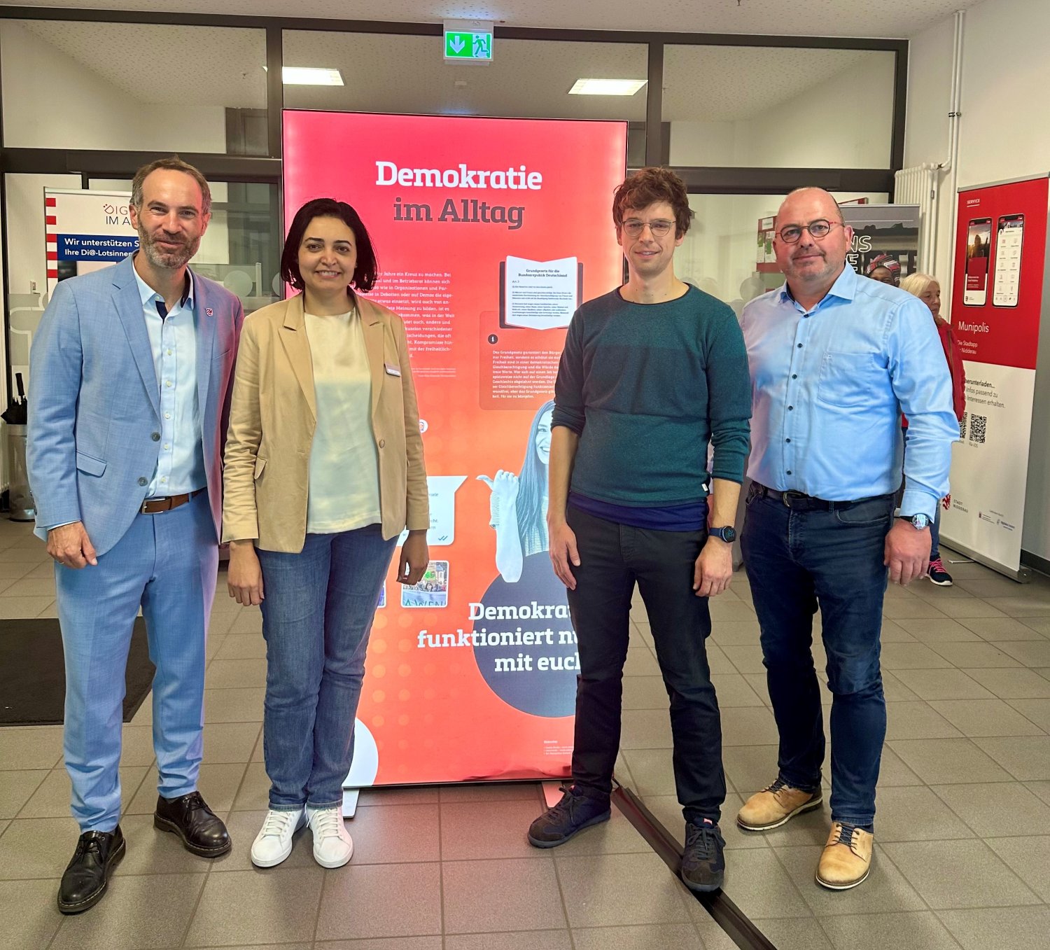 Gut besuchter Vortrag und Ausstellungseröffnung