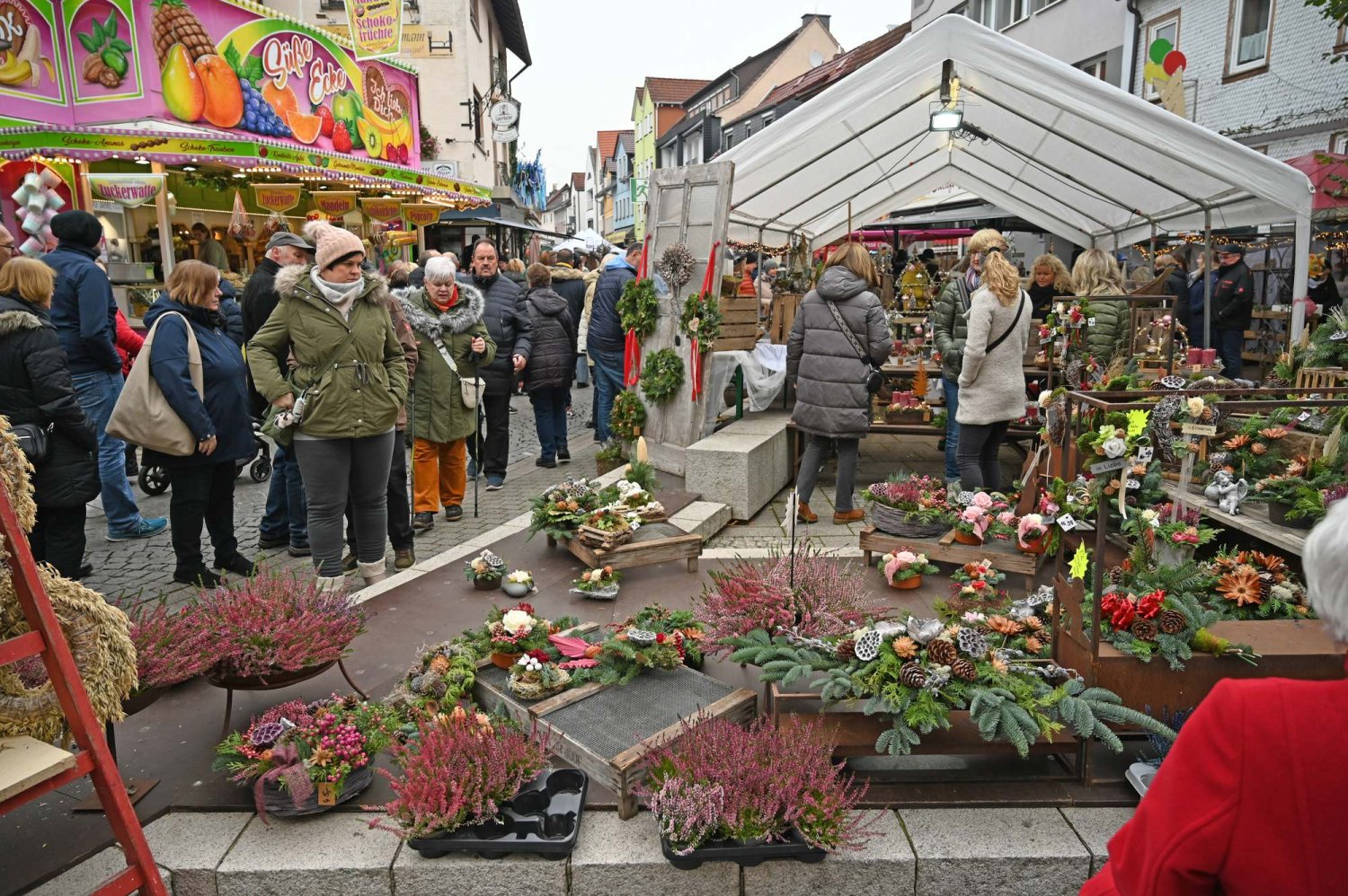 Auch am Sonntag waren aus Anlass des Kalten Marktes Tausende nach Schlüchtern gekommen.