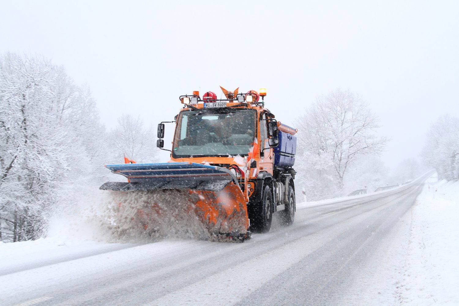 Der Winter kann im Main-Kinzig-Kreis nun kommen: Für die bevorstehende kalte Jahreszeit hat Hessen Mobil landesweit insgesamt bereits rund 90.000 Tonnen Salz eingelagert.