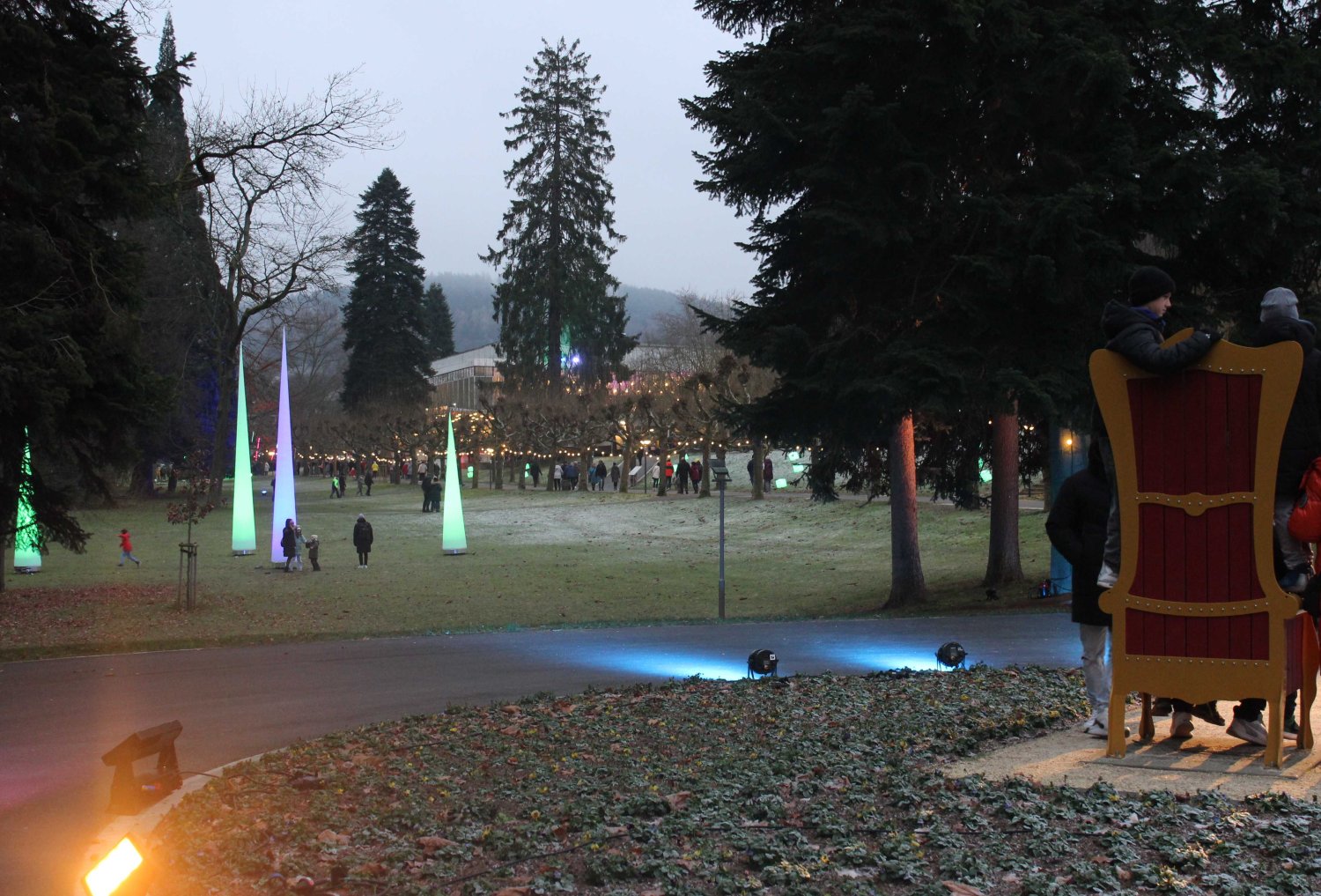Zum Jahresabschluss lockte der traditionelle Winterzauber in den Bad Orber Kurpark ...