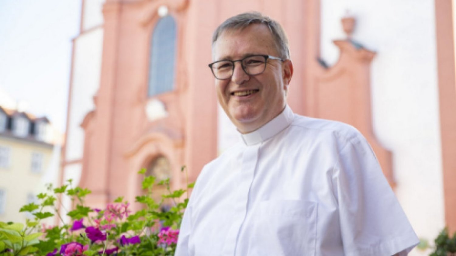 Ich bin Stadtpfarrer Stefan Buß aus Fulda.