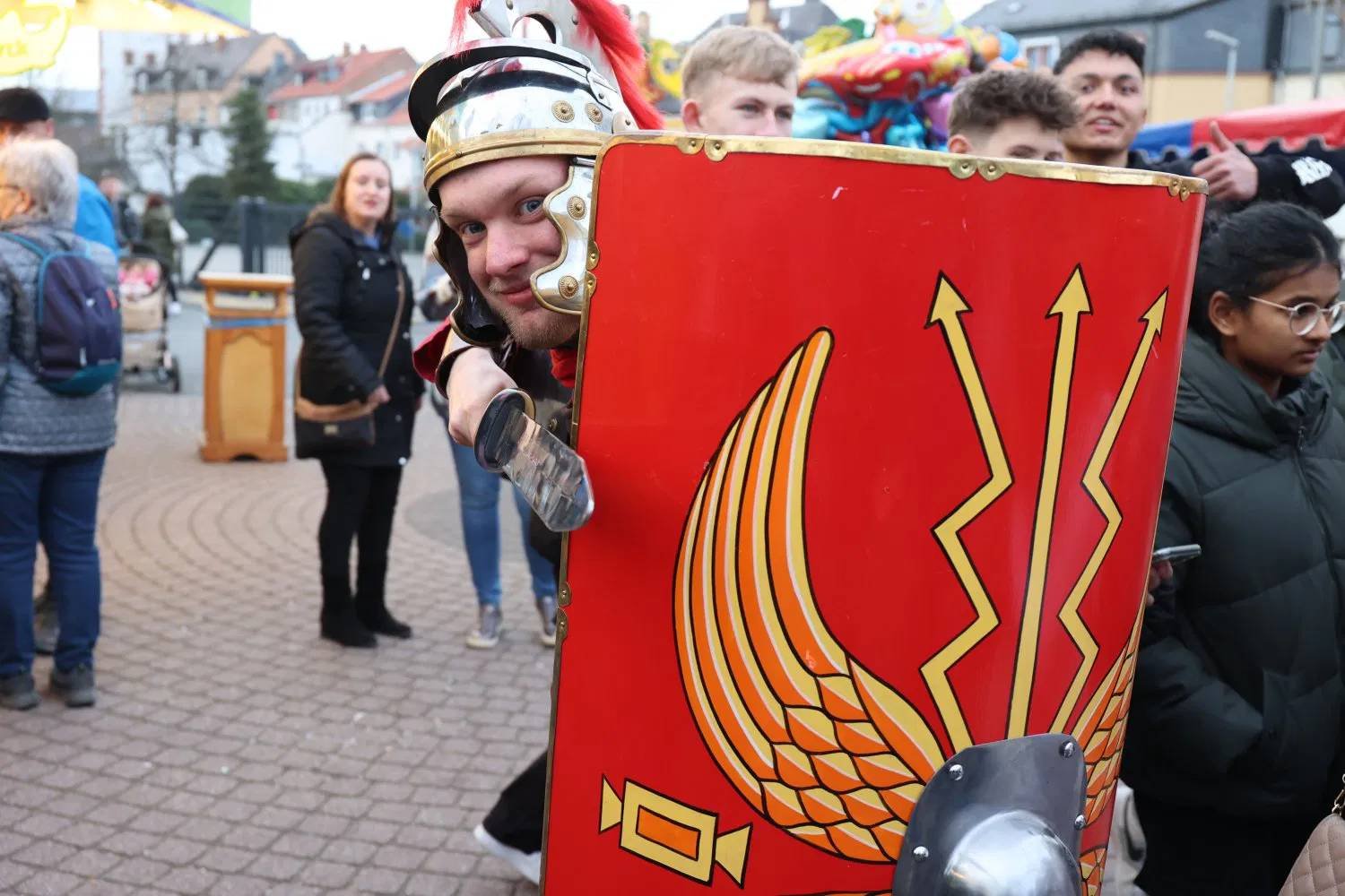 Der Barbarossamarkt beschert Zehntausenden von Menschen jährlich eine willkommene Auszeit vom Alltag und bietet eine Erlebniswelt für die ganze Familie.