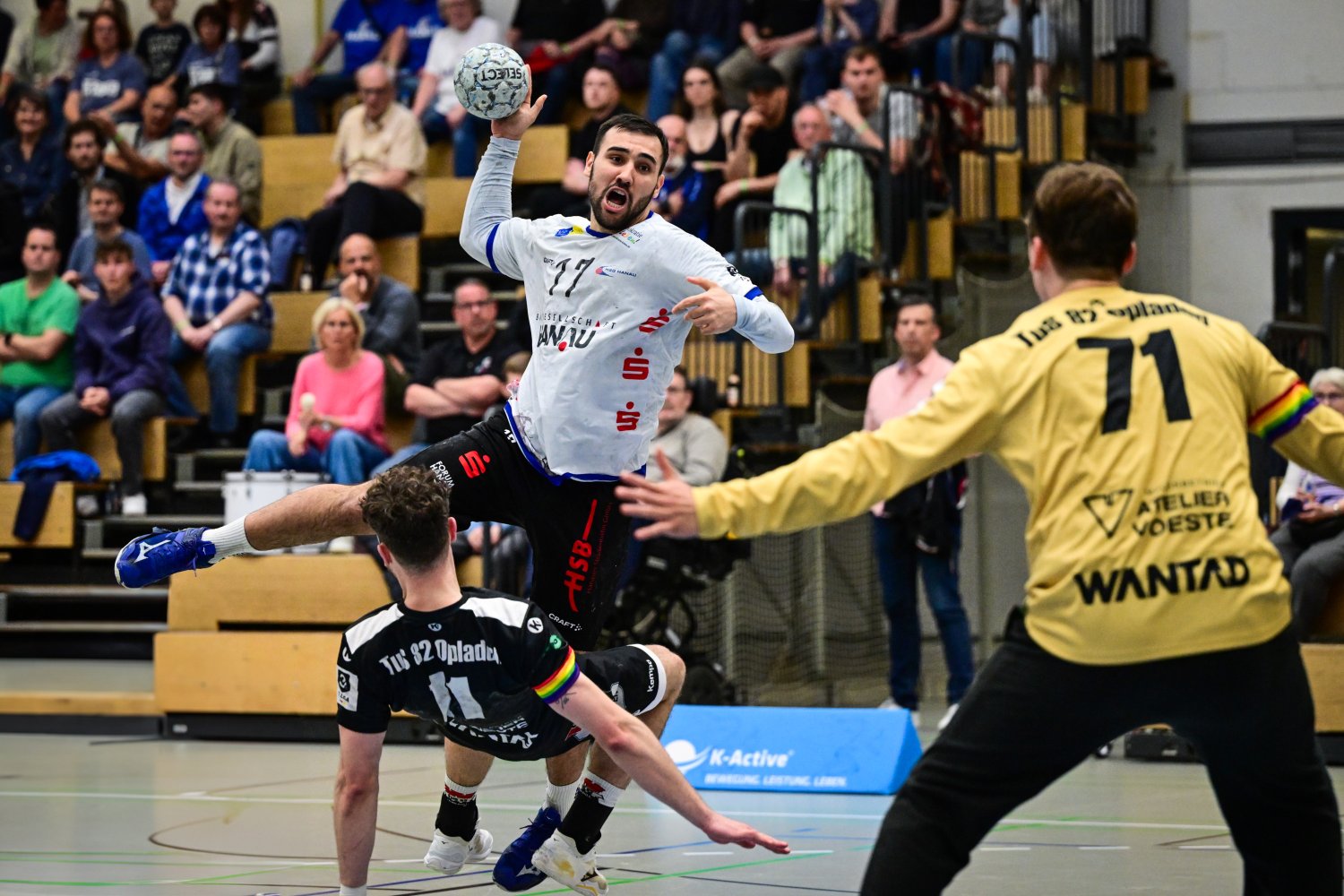 In der Hanauer Main-Kinzig-Halle überzeugte die HSG-Sieben über 60 Minuten und feierte am Ende einen 33:25 (14:9)-Erfolg.