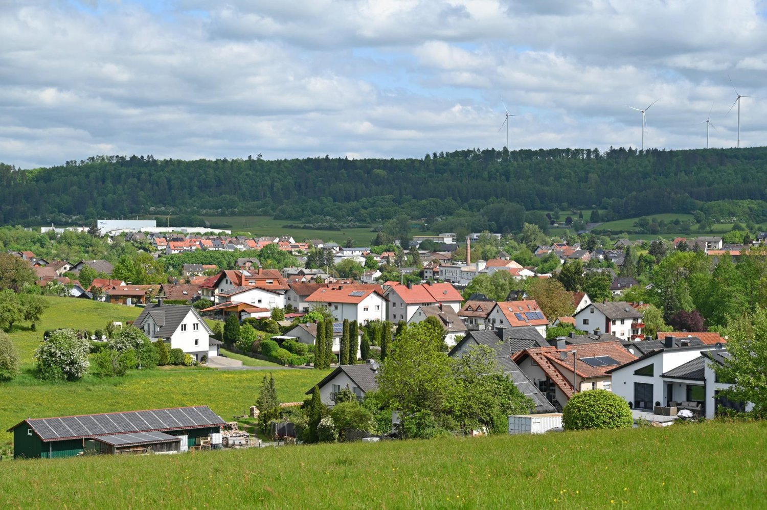 Mit einem Sinntal-Abend wird das 50jährige Jubiläum im Rahmen des Musikfestes zum 65jährigen Bestehen der Trachtenkapelle Musikfreunde Weiperz begangen.