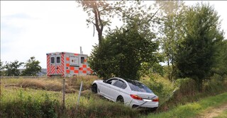 Auf regennasser Fahrbahn verlor der BMW-Fahrer die Kontrolle über sein Fahrzeug.