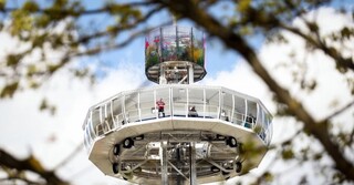 Der City Skyliner "Grüne Aussicht" - die höchste mobile Aussichtsplattform der Welt. Eine Fahrt nach oben auf 72 Metern bietet einen einzigartigen Blick über die Domstadt. Foto: Carina Jirsch