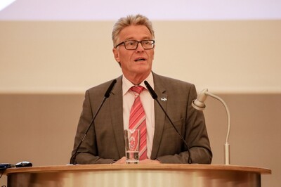 Winfried Ottmann bezeichnet den Mittelstandspreis als 'Highlight für Unternehmer'.
