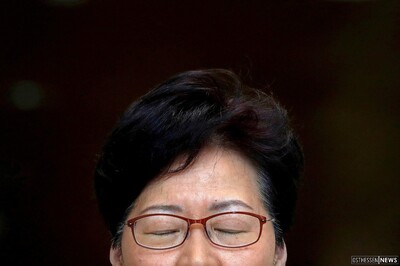 Dieses Foto von Hongkongs Regierungschefin Carrie Lam von Kai Paffenbach bekam den Pulitzer-Preis - <i>Foto: © Kai Pfaffenbach</i>