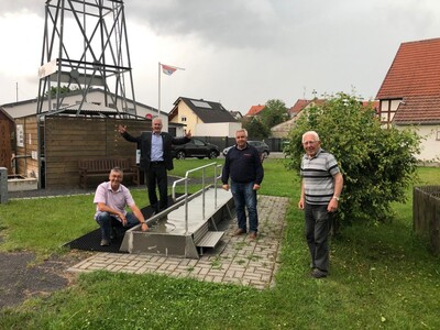 In Wittgenborn: Christopher Becker, Nikolai Kailing, Wolfgang Krämer, BürgermeisterAndreas Weiher, Benjamin Schaefer, Liane Krämer